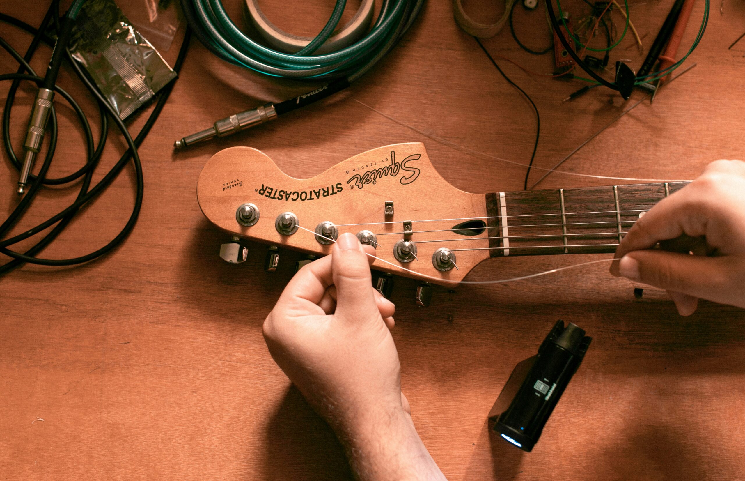 Como Afinar o Violão: Entenda a Afinação Padrão e Outras Possibilidades